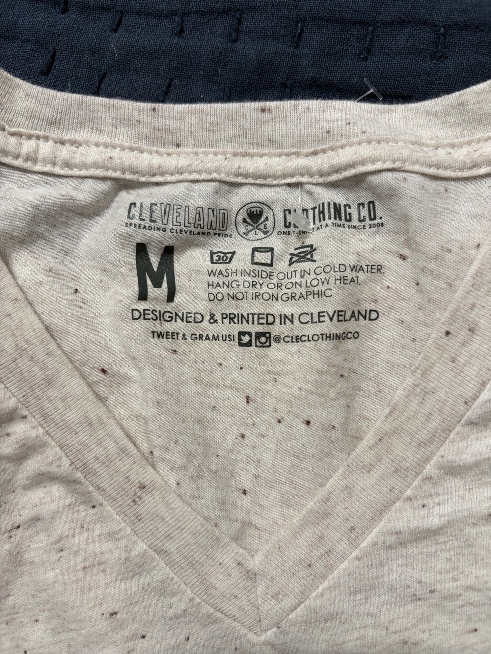 Women's Light Beige Speckled Short-Sleeve Tee - Picture 4 of 5